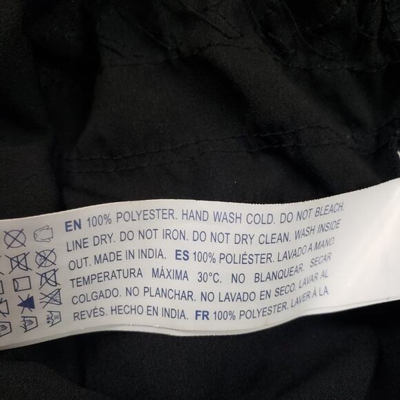 Forever 21 Sequined Embellished Camisole Tank Top Women's Size Small - Picture 7 of 7